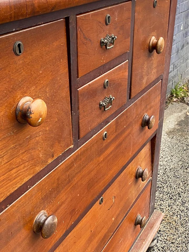 Antique Chest of Drawers