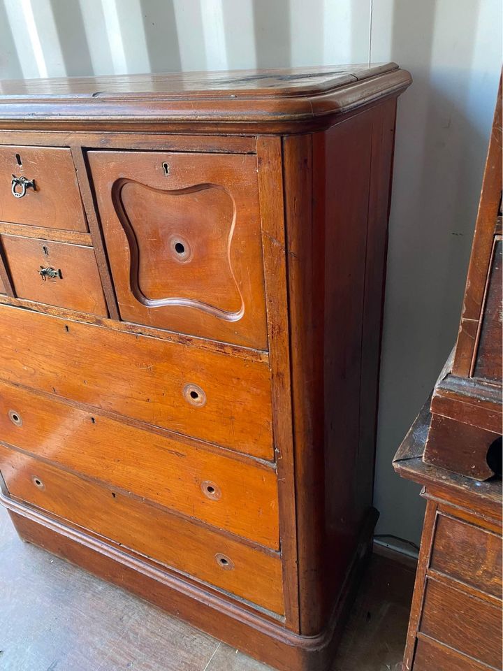 Australian Cedar Antique Chest of Drawers