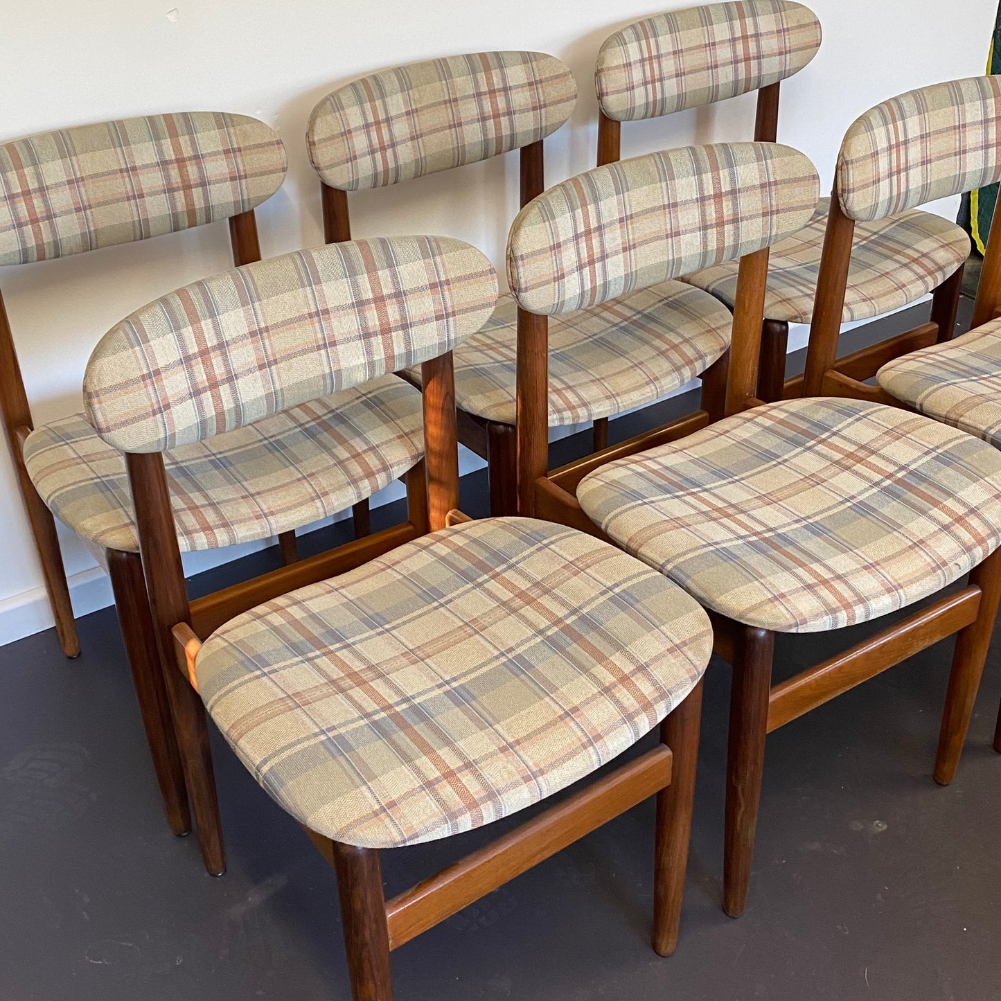 Genuine Mid Century Modern MCM Dining Chairs- Set of 6